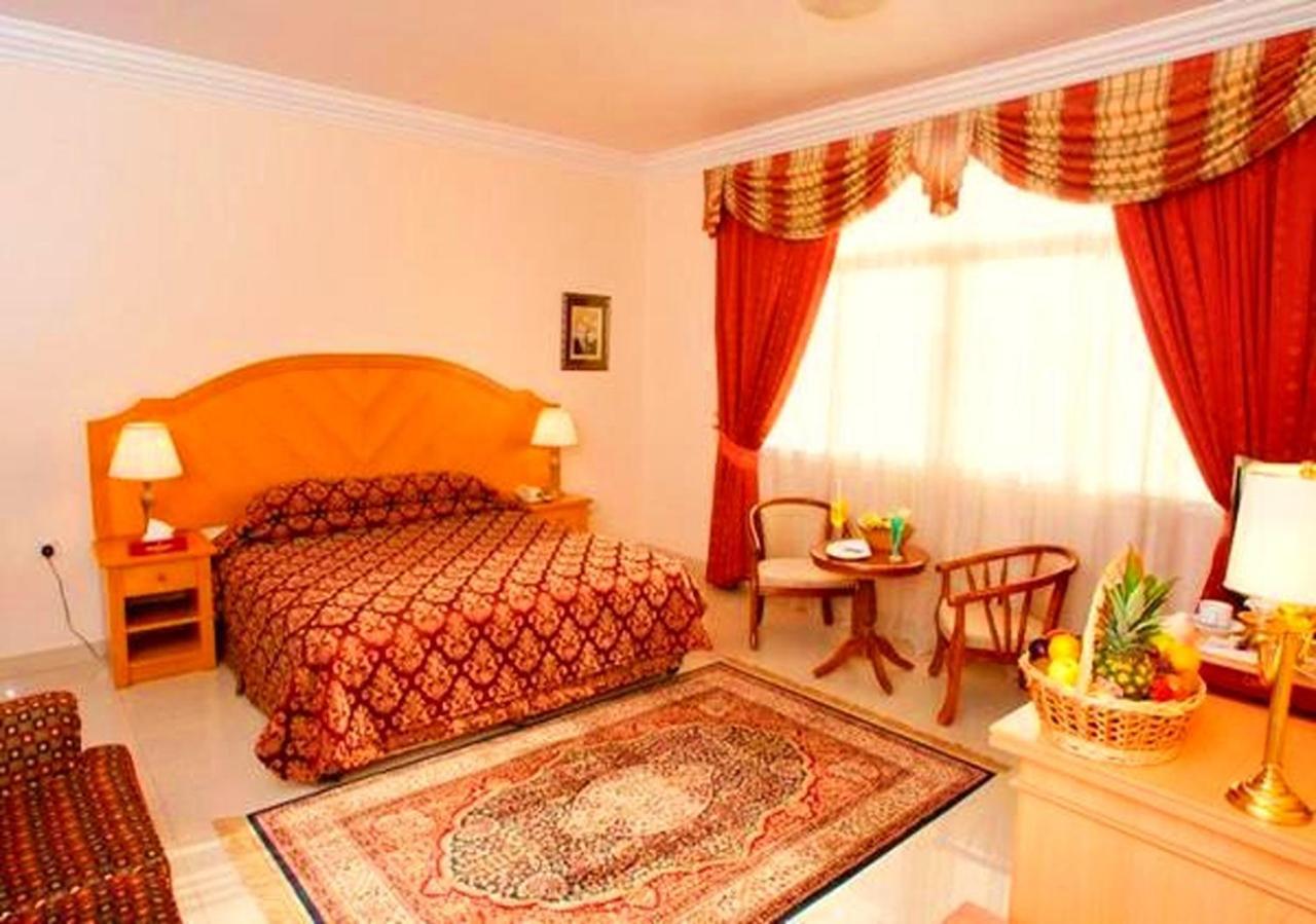 Safeer Hotel Suites Mascate Exterior foto