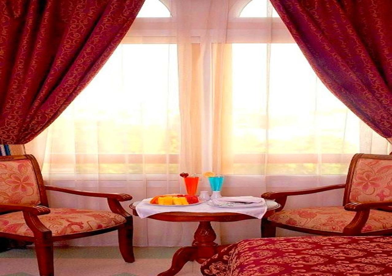 Safeer Hotel Suites Mascate Exterior foto