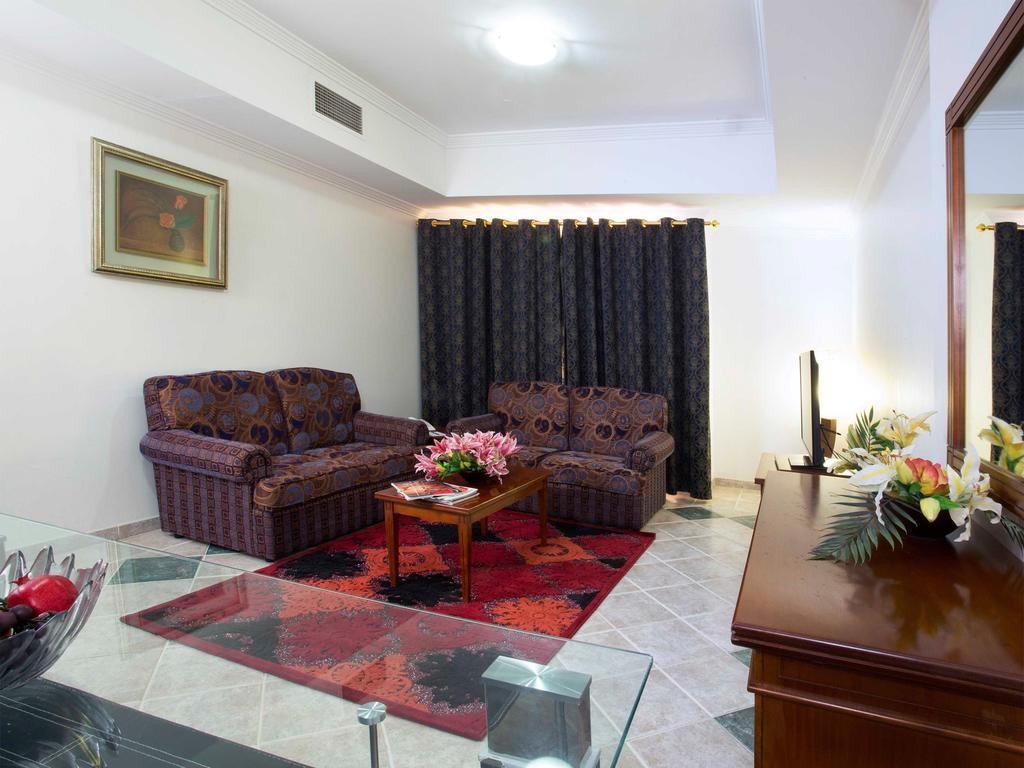 Safeer Hotel Suites Mascate Exterior foto