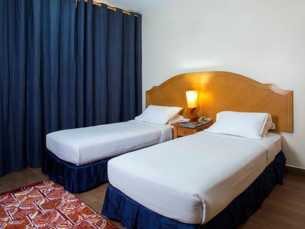 Safeer Hotel Suites Mascate Exterior foto